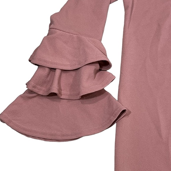 PrettyLittleThing Dress Bell Ruffled Sleeve Pink Stretch Party - Picture 10 of 11